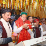 उत्तराखंड श्री गंगोत्री और यमुनोत्री धाम यात्रा प्रारम्भ , प्रधानमंत्री के नाम से दोनों धामों में हुई पहली पूजा,,,,