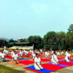 उत्तराखंड जिला आयुर्वेदिक एवं यूनानी अधिकारी डॉक्टर चंद्रकला भैसोड़ा के निर्देशन में पुलिस लाइन पिथौरागढ़ में हुआ योग सत्र का आयोजन,,,,,