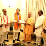उत्तराखंड, मध्य क्षेत्रीय परिषद की 25वीं बैठक की पूर्व संध्या पर पुष्कर सिंह धामी की उत्तर प्रदेश के मुखिया योगी आदित्यनाथ से हुई मुलाकात,,,,