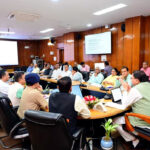 उत्तराखंड हरिद्वार कुंभ की तैयारियों को लेकर हुई अहम बैठक मे कुंभ को और अधिक भव्य और दिव्य बनाने पर  फोकस- पुष्कर सिंह धामी 