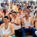 उत्तराखंड प्रधानाचार्य सीधी भर्ती नियमावली पर हंगामा,राजकीय शिक्षक संघ ने विरोध मे 13 जनपदों में नियमावली की प्रतियां की गंगा में प्रवाहित,,,,