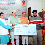 उत्तराखंड मुख्यमंत्री ने उत्तराखंड हथकरघा एवं हस्तशिल्प विकास परिषद के कार्यक्रम में प्रतिभाग कर 11 लोगों को उत्तराखंड शिल्प रत्न पुरस्कार से किया सम्मानित,,,