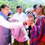 उत्तराखंड मुख्यमंत्री ने आज चमोली जनपद के नंदानगर में आपदा प्रभावित क्षेत्रों का किया दौरा, प्रभावित परिवारों से भेंट कर पूछी उनसे आपबीती,,,,,