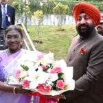 उत्तराखंड में राष्ट्रपति मुर्मू ने किया राष्ट्रपति निकेतन के नए युग का शुभारंभ, फुट ओवर ब्रिज और घुड़सवारी क्षेत्र बने आधुनिकता, सुरक्षा और परंपरा के प्रतीक,,,,,