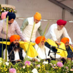 उत्तराखंड पुष्कर सिंह धामी ने गुरुनानक जयंती एवं कार्तिक पूर्णिमा के अवसर पर गुरुद्वारा श्री गुरूसिंह सभा में मथा टेककर दी सुभकामनाएँ,,,,