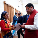 उत्तराखंड में आज मुख्यमंत्री ने जनता मिलन कार्यक्रम में सुनी जन समस्याएं, अधिकारियों को दिए फीडबैक व्यवस्था सुदृढ़ करने के दिए निर्देश,,,,