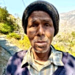 उत्तराखंड बोलने और सुनने में असमर्थ नरेन्द्र ने दो बैलों के सहारे गुजारी ज़िंदगी, अभावों के पहाड़ तले दबे नरेंद्र की दर्दभरी कहानी,,,,,