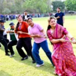 उत्तराखंड देहरादून में गीता धामी ने रस्साकशी प्रतियोगिता में प्रतिभाग कर बढ़ाया छात्राओं का उत्साह,,,,