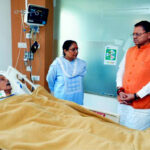 उत्तराखंड मुख्यमंत्री पुष्कर सिंह धामी ने अस्पताल पहुंचकर पूर्व सीएम भुवन चंद्र खंडूरी के स्वास्थ्य की ली जानकारी,,,,