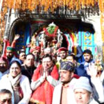 ​उत्तराखंड ‘बम-बम भोले’ के जयघोष से गूंजी केदारघाटी: केदारनाथ धाम के कपाट खुले, श्रद्धालुओं का सैलाब उमड़ा,,,,