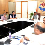 उत्तराखंड मानसून से पूर्व गड्ढामुक्त हों प्रदेश की सड़कें, भ्रामक सूचनाओं और फेक वीडियो पर करे FIR, 24×7 अलर्ट मोड पर रहें सभी विभाग- मुख्य सचिव
