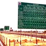 दिल्ली-देहरादून ग्रीनफील्ड हाईवे पर टोल टैक्स की दरें घोषित, यात्री सुविधा हेतु कई जगह लगाए बोर्ड,,,,,