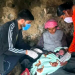 उत्तराखंड में बारिश से मार्ग अवरुद्ध पर स्वास्थ्य विभाग की टीम ने 10 किलोमीटर पैदल पहुंचकर कराया सुरक्षित प्रसव, परिजनों ने जताया आभार,,,,