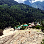 उत्तराखंड उत्तरकाशी आपदा के 11 महीने बाद भी हर्षिल में सुरक्षा कार्य ठप, खतरा बढ़ने पर प्रशासन ने जारी किया भवनो को खाली करने का नोटिस जारी,,,