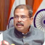 NEET-UG विवाद के बीच बड़ा कदम, शिक्षा मंत्री धर्मेंद्र प्रधान ने प्रधानमंत्री नरेंद्र मोदी को सौंपा अपना इस्तीफा,,,