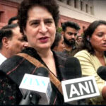 ​”संसद चलाने में नाकाम, कायर सरकार “मंगल ग्रह जाने का श्रेय लेने वाले पीएम पेपर लीक की ले जिम्मेदारी” प्रियंका गांधी का मोदी सरकार पर तीखा हमला,,,