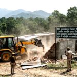 उत्तराखंड के देहरादून में वन विभाग का बुलडोजर एक्शन, झाझरा रेंज में वन विभाग ने 1015 वर्गमीटर आरक्षित वनभूमि को कराया अतिक्रमण मुक्त,,,