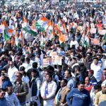 देहरादून में लोक भवन कूच के दौरान हुआ बवाल, हरीश रावत, हरक सिंह और प्रीतम सिंह सहित कांग्रेस के 30 नेताओं पर मुकदमा दर्ज,,,
