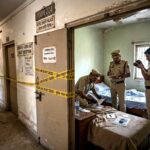 उत्तराखंड हरिद्वार में बदरीनाथ से लौटे फतेहपुर के तीर्थयात्री का होटल के कमरे में पंखे से लटका मिला शव, पुलिस ने मौके पर पहुंचकर की जांच शुरू,,,