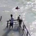 उत्तराखंड दोस्ती का दर्दनाक अंत, मित्र को डूबता देख मित्र ने लगाई पानी में छलांग, दोनों को बहा ले गई तेज़  लहरें,,,