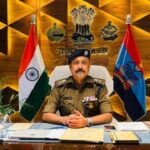 उत्तराखंड हरिद्वार में पेशेवर नशा तस्करों की चल-अचल संपत्ति करें कुर्क, मासिक अपराध बैठक में कड़े तेवर में दिखे एसएसपी,,,,